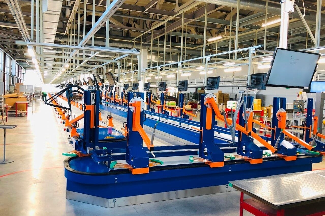 The high-tech e-bike assembly line was put into operation at Lithuanian bike manufacturer Baltik Vairas this week. – Photo Ijssel Technologie 